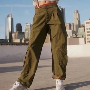Free People Movement Mesmerize Me Cargo Pant English Ivy Green Xs